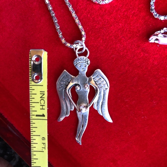 Guardian Mother Angel Pendant - One of a kind - Artisan Piece made of SS - Picture 6 of 7